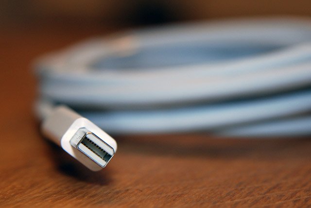 Why You Should Consider Shifting to Thunderbolt Technology - Image 1